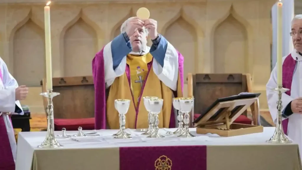 Services at Lincoln Cathedral