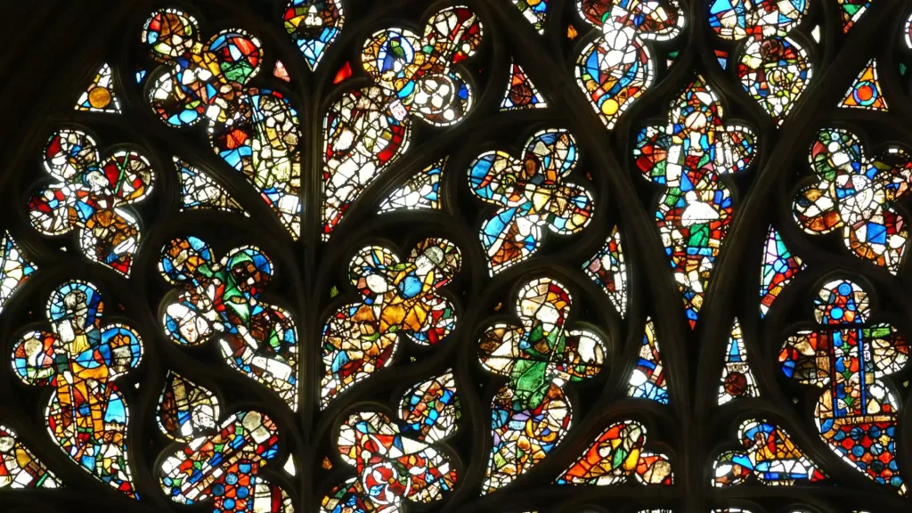 The Bishops Eye stained glass window from the Lincoln Cathedral Stained Glass Tour